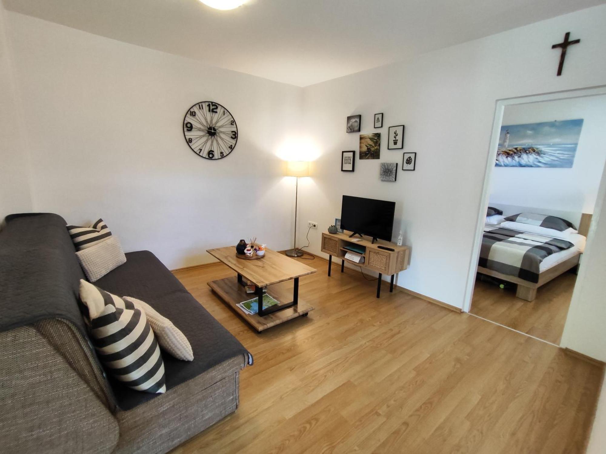 Apartments Pavao 1402 Пула Екстериор снимка