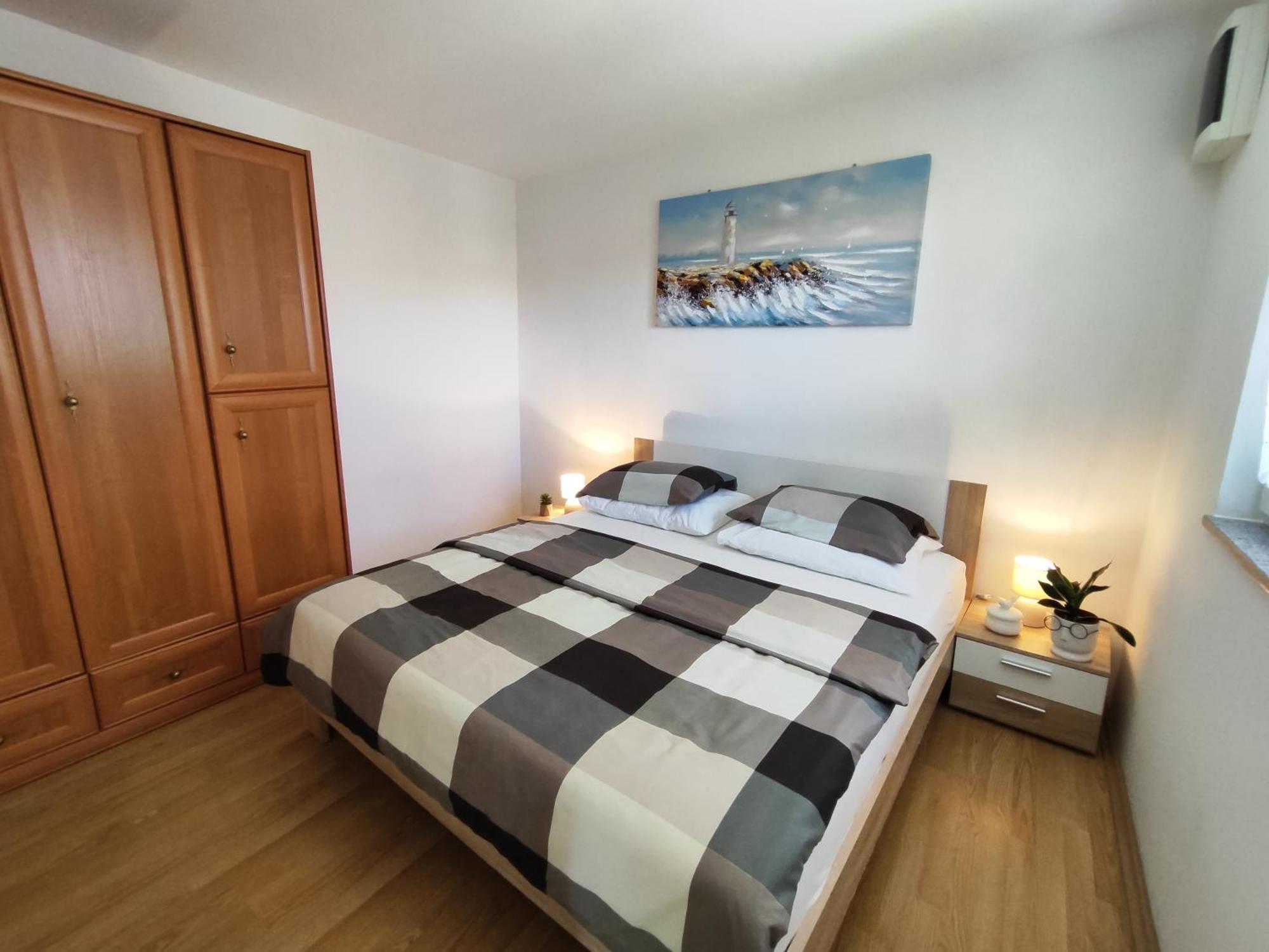 Apartments Pavao 1402 Пула Екстериор снимка